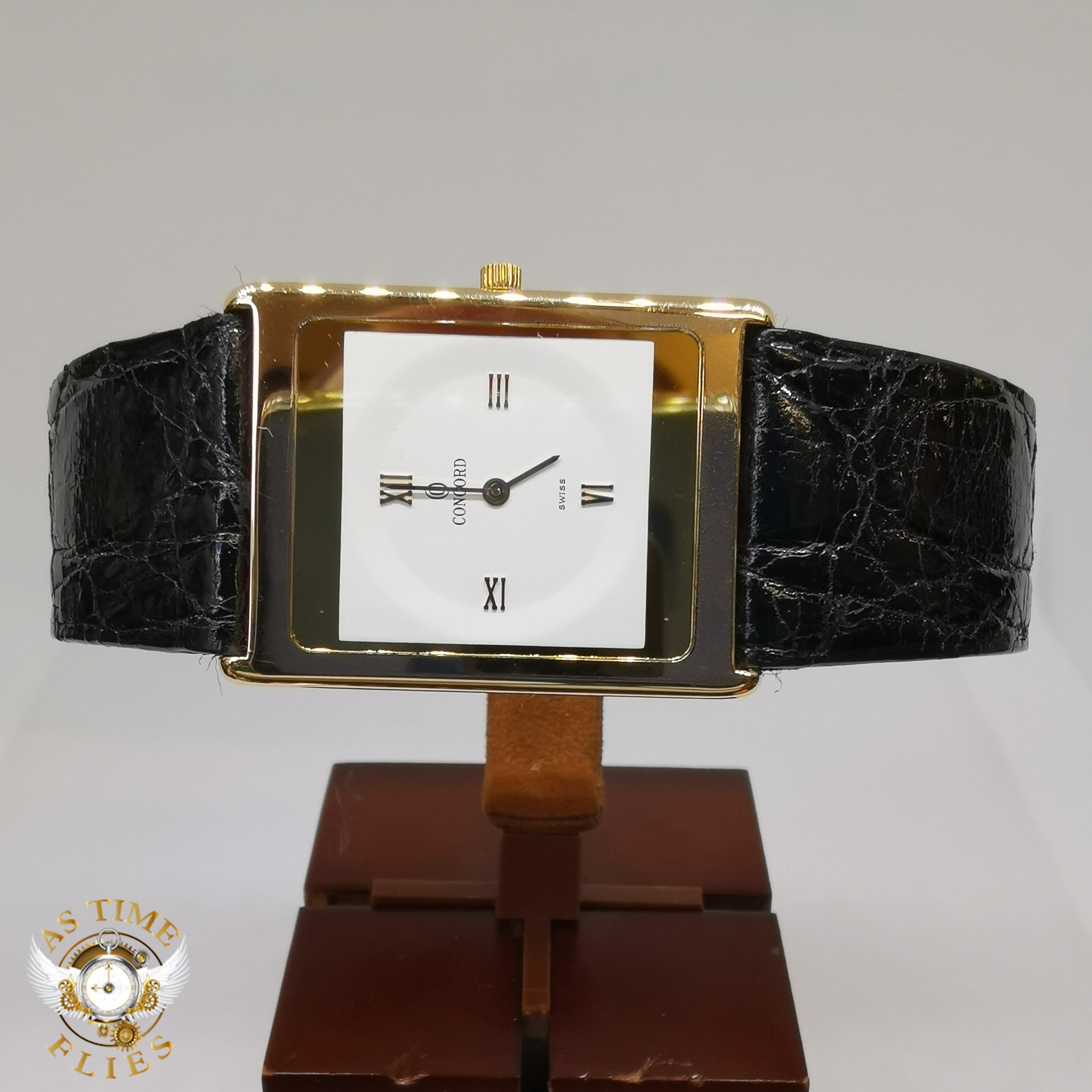 Concord delirium thinnest watch sale