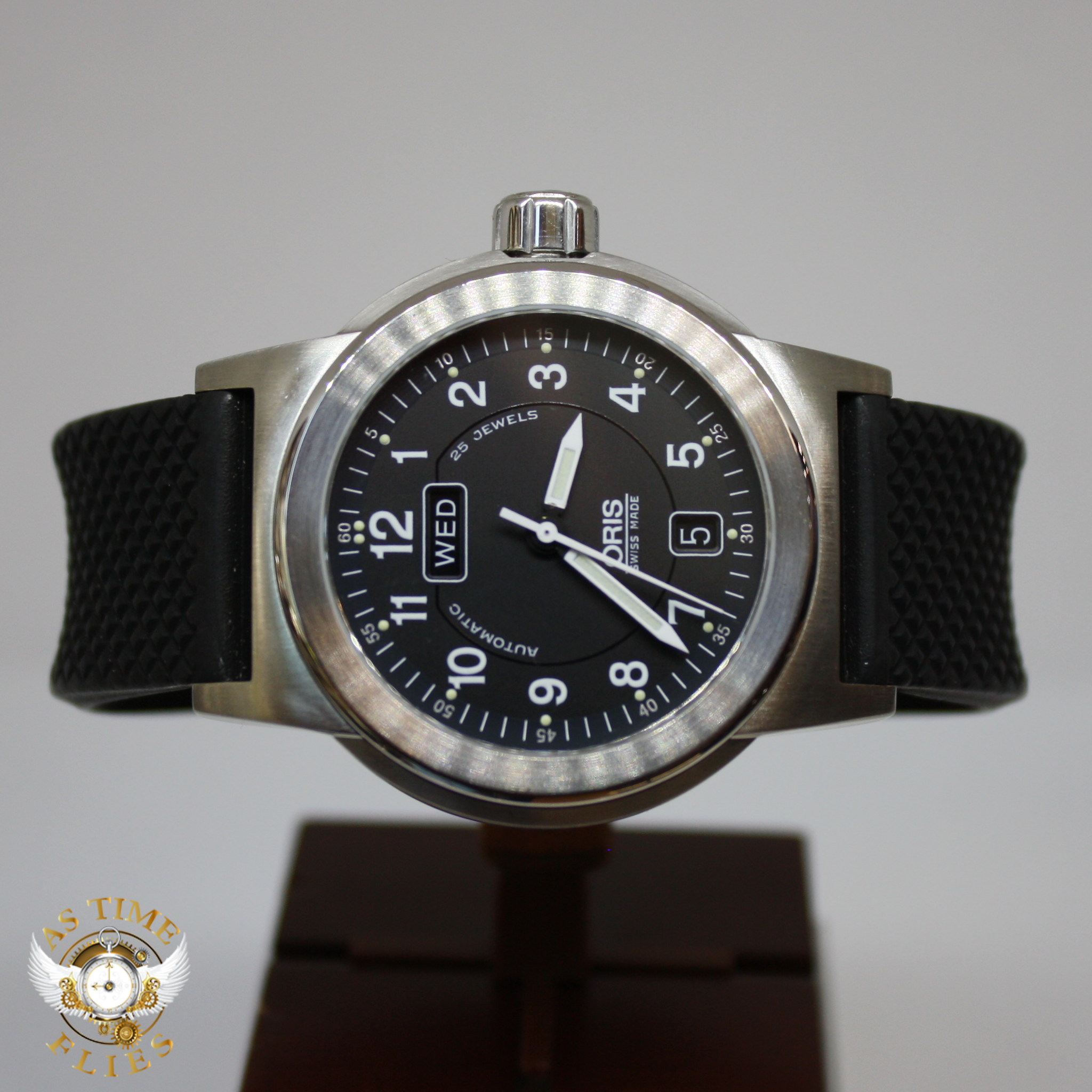 Oris swiss 7500 price outlet