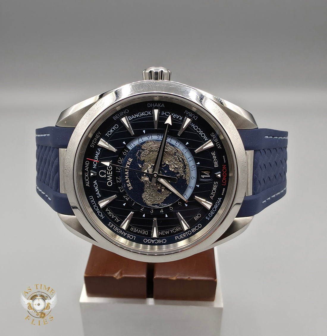 Omega Seamaster Aqua Terra Worldtimer Ref. 220.12.43.22.03.001