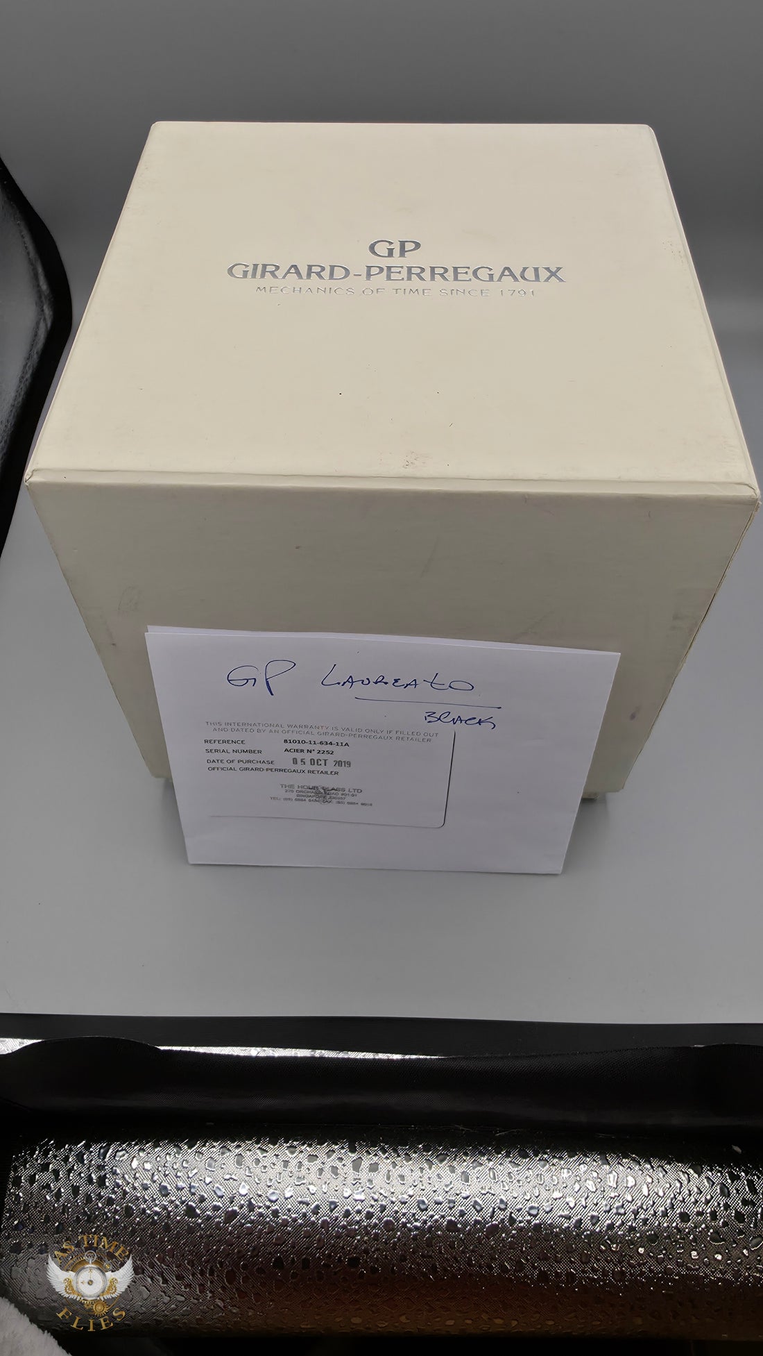 Girard-Perregaux Laureato Ref. 81010-11-631-11A